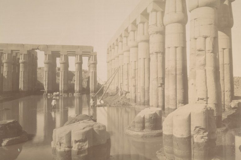 Luxor: view of the temple 1864
