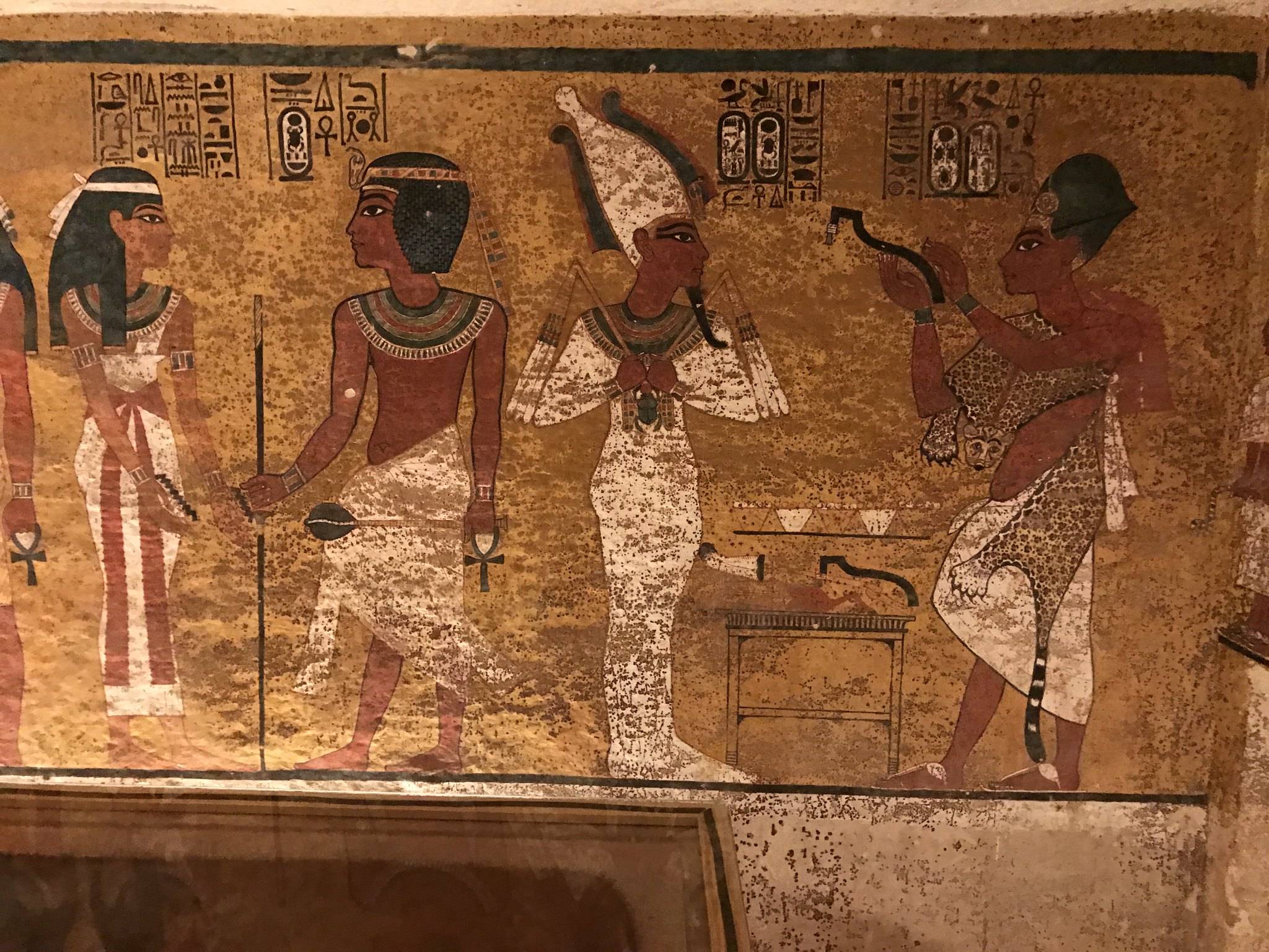Ay performing the Opening of the Mouth ceremony on Tutankhamun as Osiris, from the burial chamber of KV62
