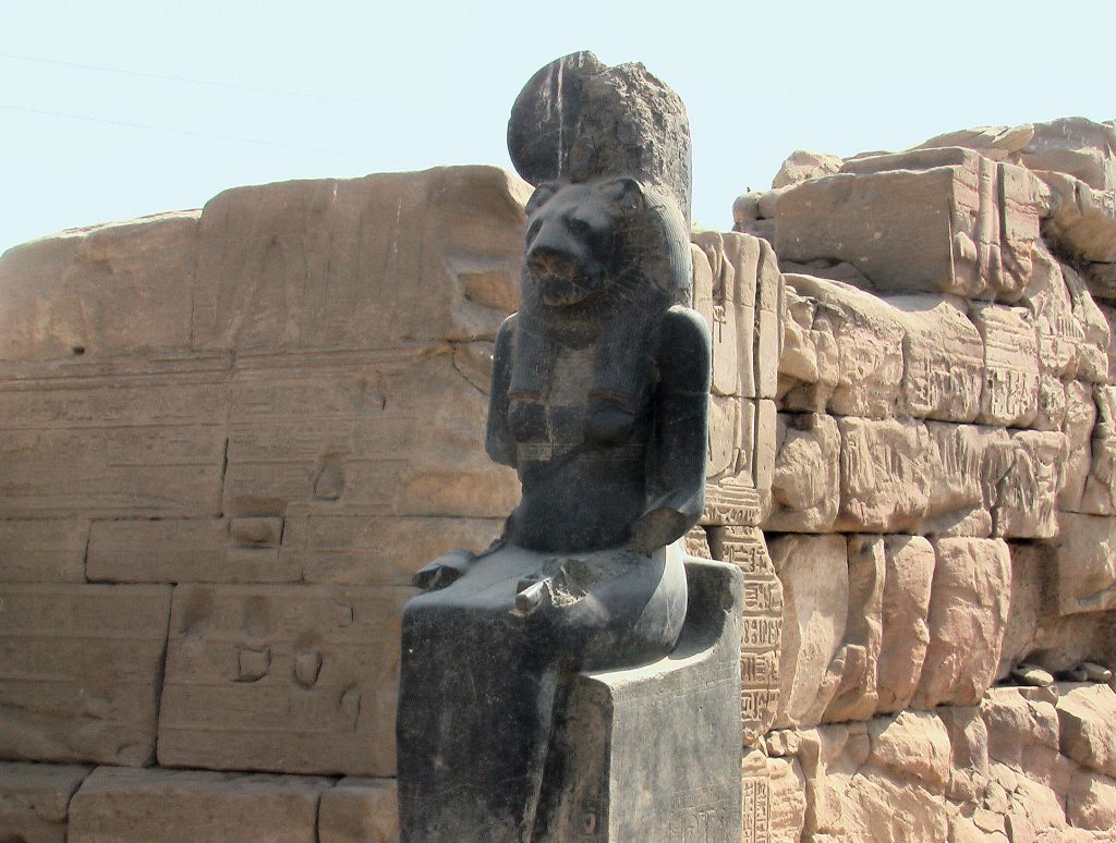 Sakhmet in Precinct Mut