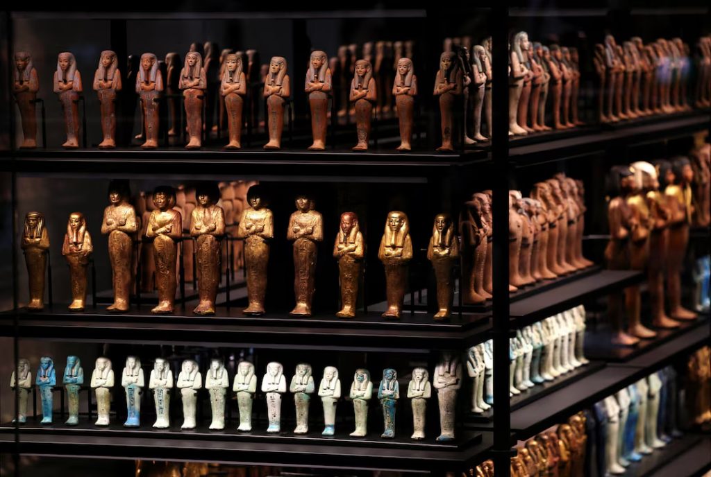 tutankhamun artifacts gem