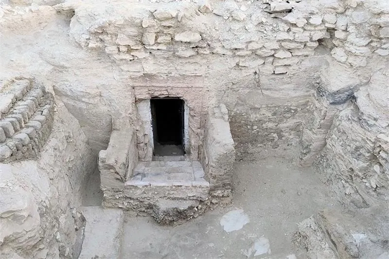 Archaeologists working at the entrance of the newly discovered Ramesside tomb of Paser in Sheikh Abd el-Qurna, Luxor